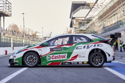 Piros-fehér-zöld Hondára vált Michelisz